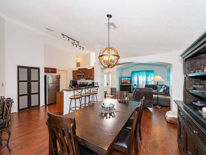 Vacation rental for 4 people, with lake view and yard as well as terrace in Central Florida