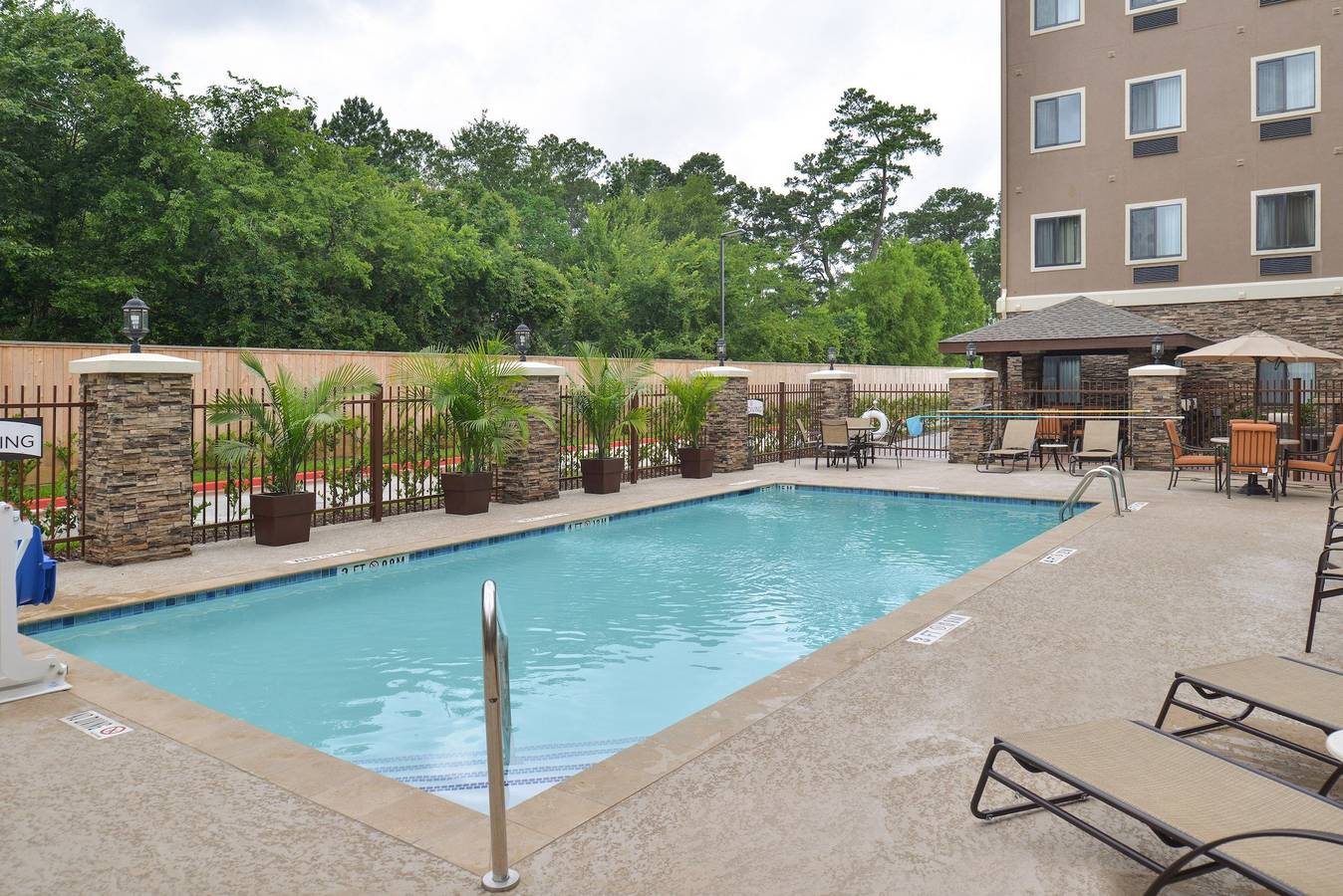Entire apartment, Staybridge Suites Tomball - Spring Area in Harris County