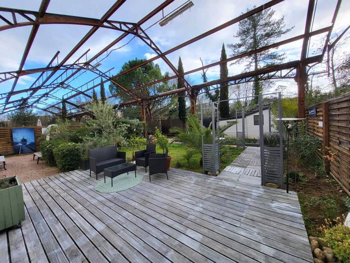 Gîte pour 4 personnes, avec Terrasse et Jardin