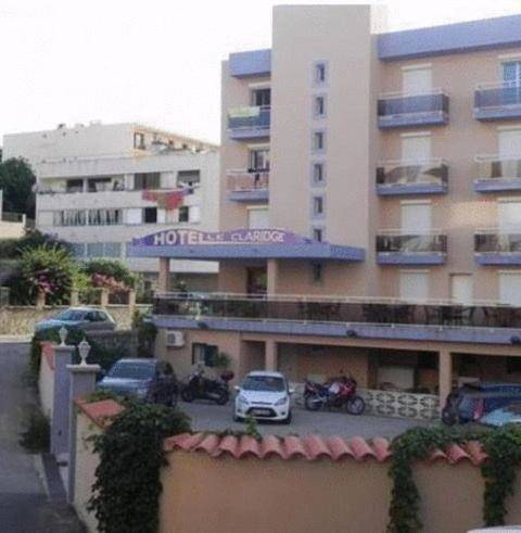 Hôtel pour 5 personnes, avec terrasse, animaux acceptés
