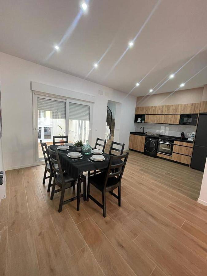 Casa de vacaciones para 12 personas, con terraza - 1