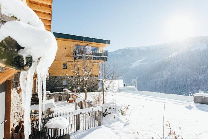 Apartamento de vacaciones para 2 personas, con sauna y vistas además de jardín y piscina, Se admiten mascotas - 1