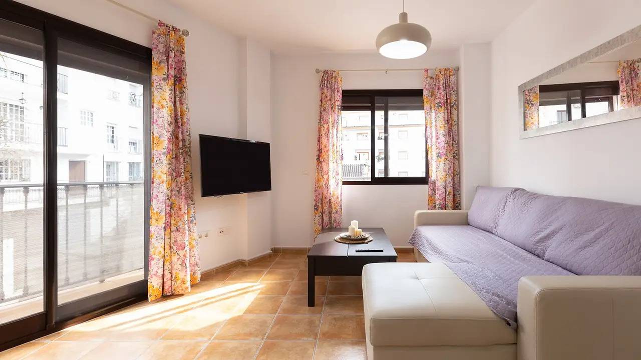 Apartamento vacacional entero, Apartamento de vacaciones para 5 personas in Tolox, Sierra de las Nieves