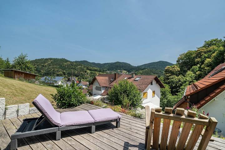 Ganze Wohnung, Ferienwohnung S'Raubers" mit privater Terrasse, privatem Garten und Wi-Fi in Bühl-Bühlertal (Baden-Württemberg), Bühlertal