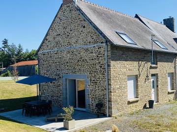 Gîte pour 5 personnes, avec jardin en Bretagne