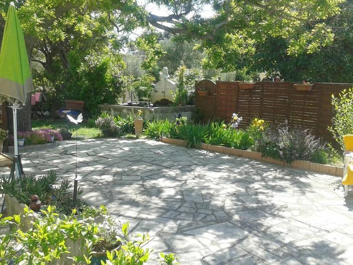 Location de vacances pour 4 personnes, avec terrasse et jardin à Cassis - 3