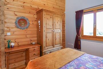 Log Cabin for 8 People in Tattershall, Lincolnshire, Photo 4