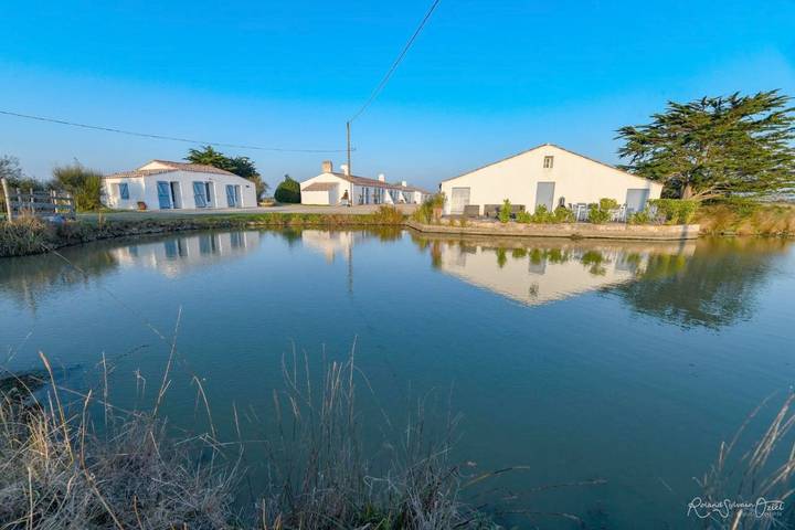 Maison de vacances pour 2 personnes, avec jardin ainsi que vue sur le lac et vue en Vendée - 3