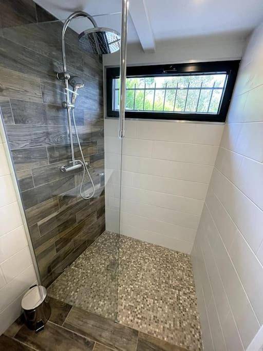 Gîte pour 6 personnes, avec terrasse et jardin à Martignas-sur-Jalle - 4