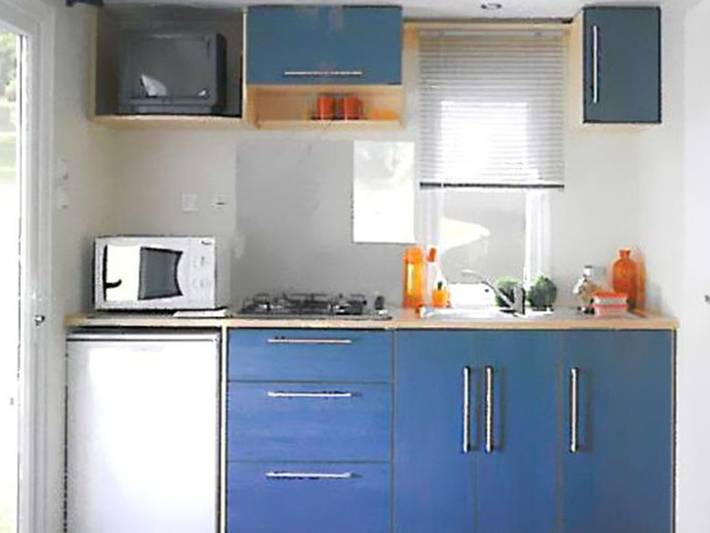 Mobil home pour 2 personnes, avec terrasse à Isle-et-Bardais - 2