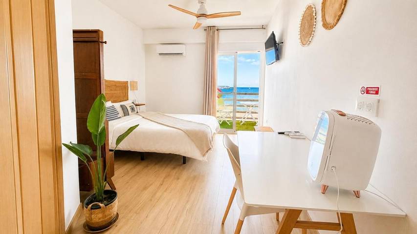 Casa de huéspuedes para 2 personas, con Balcón además de Terraza y Vistas en Garrucha