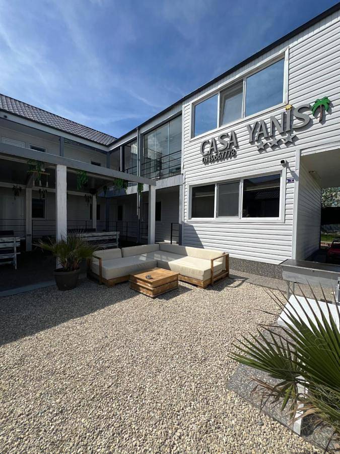 Maison d’hôte pour 3 personnes, avec Terrasse ainsi que Jardin et Vue dans Constanța