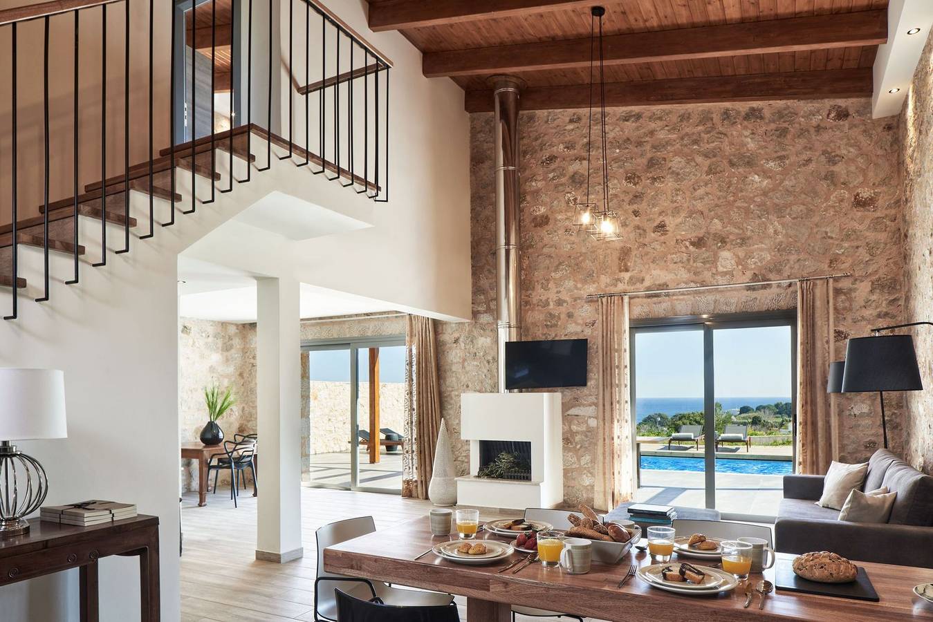 Villa voor 22 personen met balkon in Rhodos