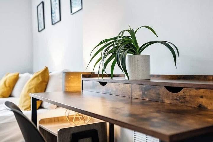 Entire apartment, Beach Access Apartment w/ Pier Views & Near Lanes in Brighton, Sussex
