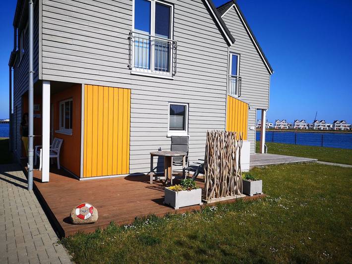 Ferienhaus für 4 Personen, mit Whirlpool und Terrasse sowie Garten und Sauna in Kappeln