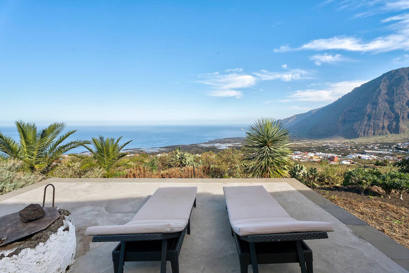 Ferienhaus 'El Lagar' mit Meerblick, Gemeinschaftsterrasse und Wlan in Las Toscas, Frontera