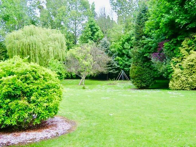 Location de vacances pour 10 personnes, avec piscine ainsi que terrasse et jardin, animaux acceptés à Grandcourt - 4