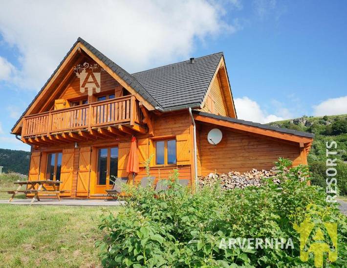 Chalet pour 8 personnes, avec balcon et jardin à Chambon-sur-Lac - 2