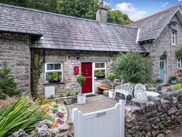 Holiday rental for 2 people, with Terrace and Garden in Grange-over-Sands