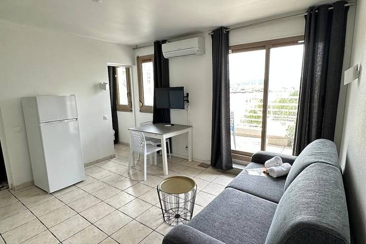 Appartement de vacances pour 3 personnes, avec balcon et jardin
