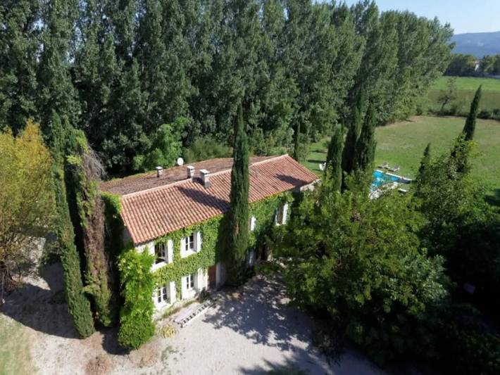 Villa pour 8 personnes, avec piscine et jardin à L'Isle-sur-la-Sorgue - 2