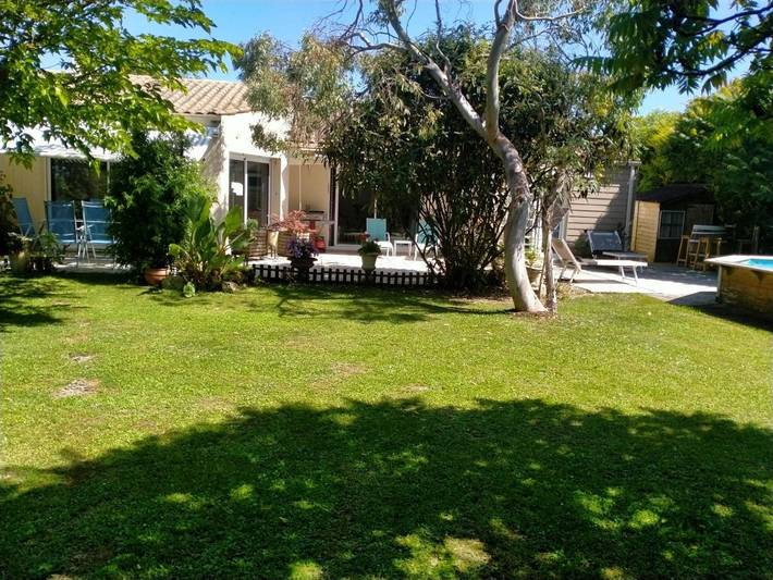 Apartamento de vacaciones para 4 personas, con piscina y jardín además de vistas y terraza - 1