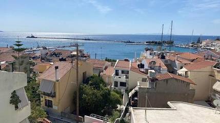 Gîte pour 2 personnes, avec terrasse et vue dans Pythagoreio