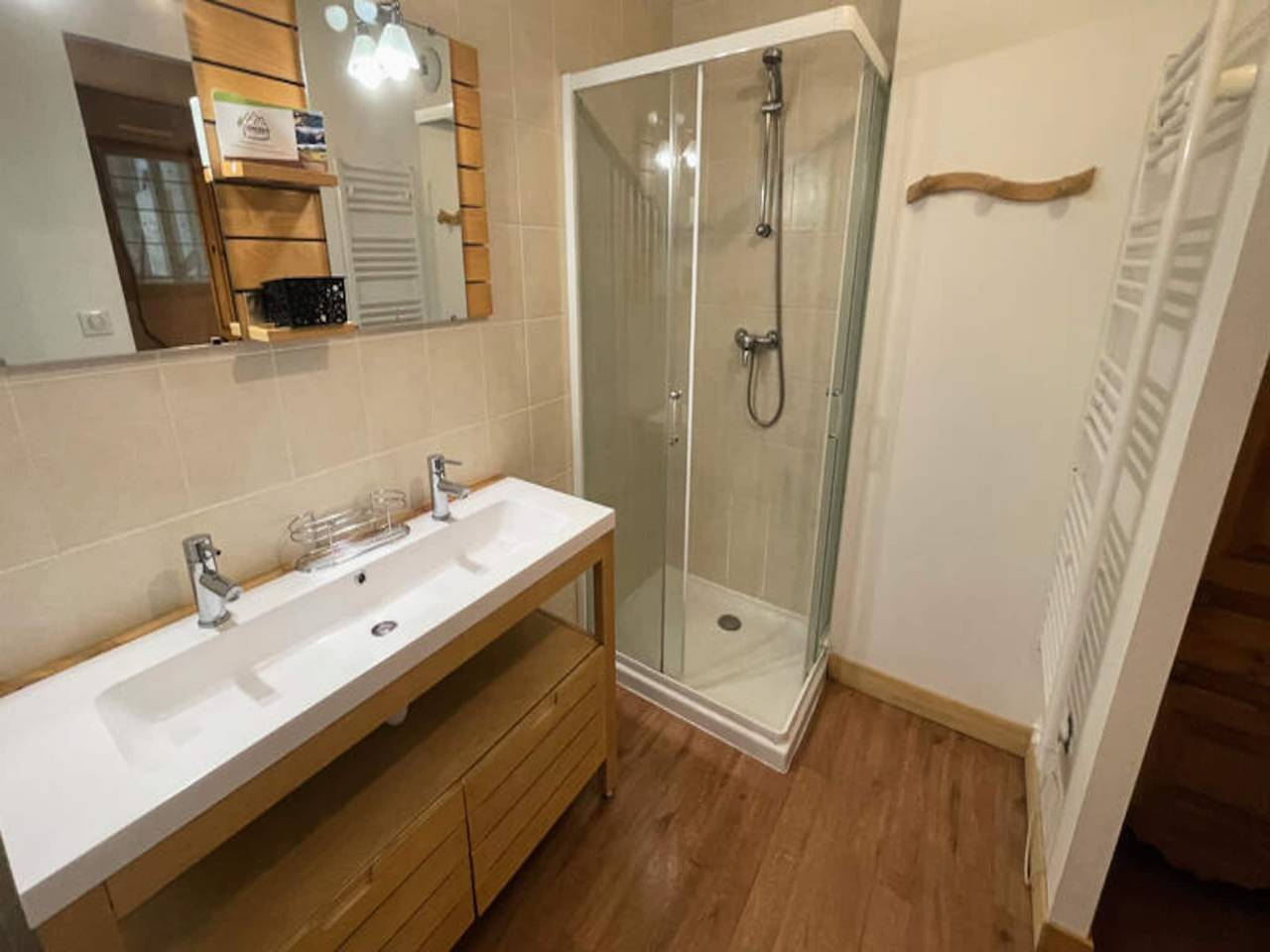 Apartamento entero, Chalet en Le Lioran, cerca de las pistas de esquí in Le Lioran, Laveissière