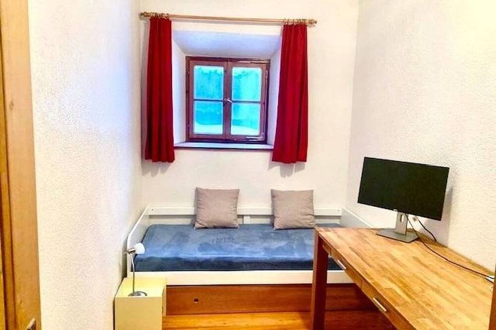 Ganze Wohnung, Chasa Stupan 1. Obergeschoss, (Ardez) in Ardez, Unterengadin