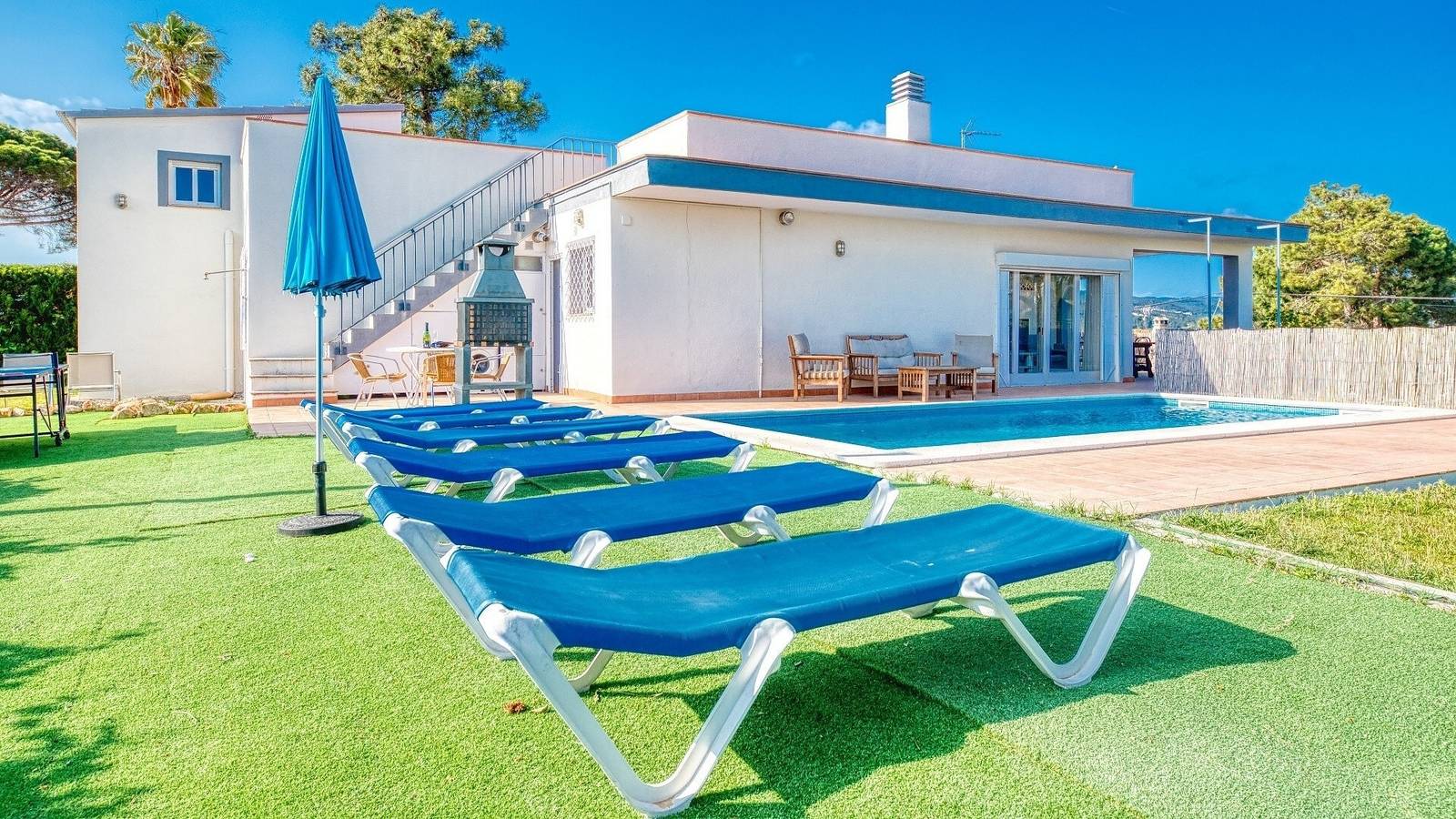 Villa "Costacabana - Yara" mit Privatem Pool und Wlan in Condado del Jaruco, Lloret de Mar