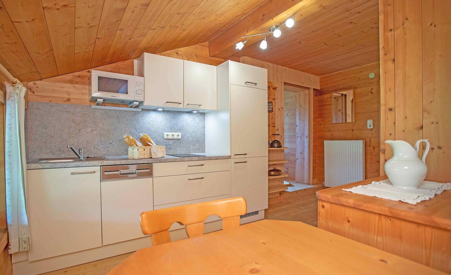 Apart."Seeseite"/1 Schlafraum/Du,Wc in Walchsee, Kaisergebirge