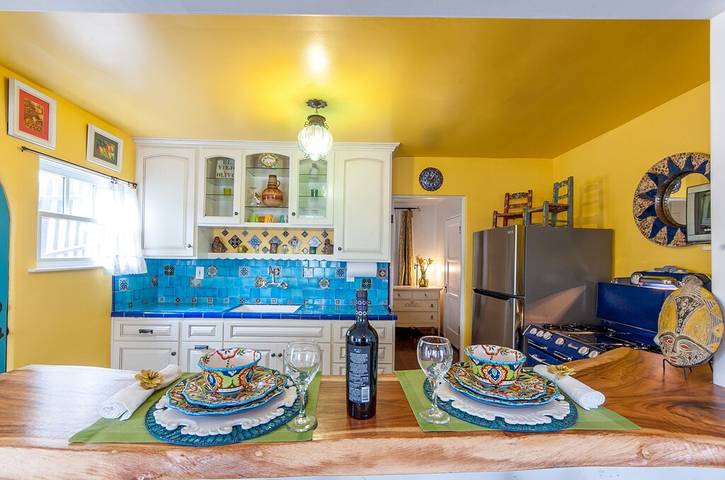 Hotel for 4 people in Manhattan Beach