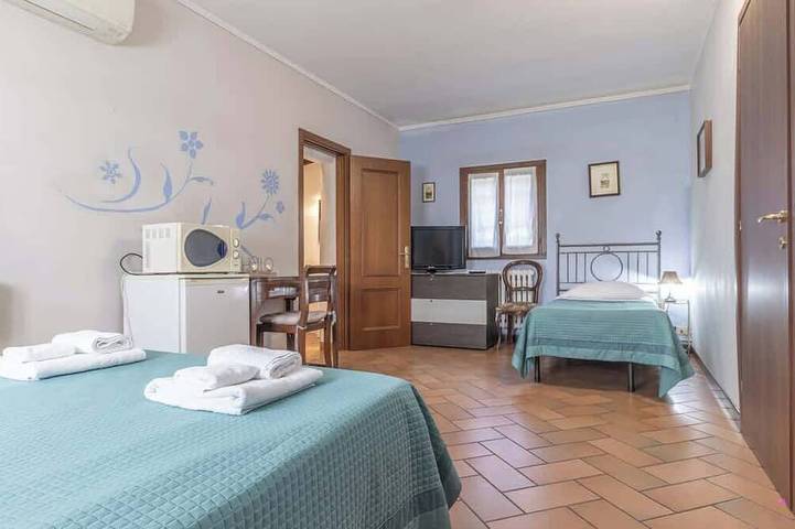 Appartamento intero, 3T Tripla - Affitti Brevi Italia in Modena, Provincia di Modena