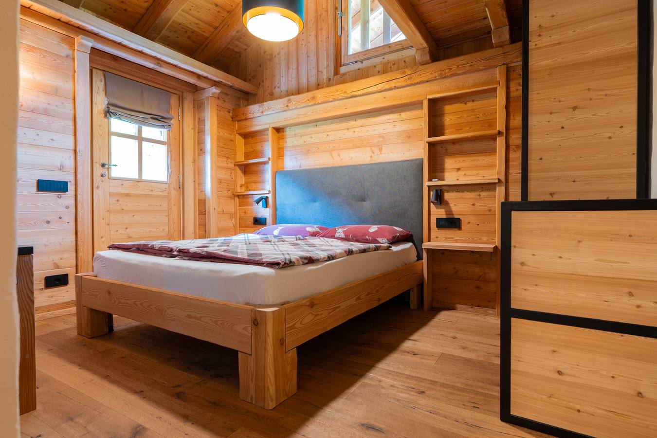 Chalet 'Maroc Mountain' con vistas a la montaña, terraza privada y Wi-Fi in Carisolo, Adamello-Presanella