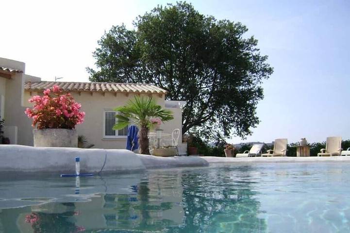 Gîte pour 2 personnes, avec jardin