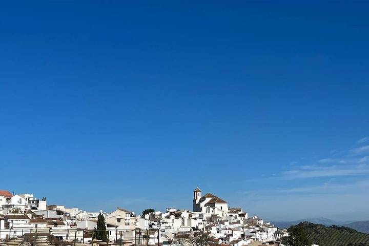 Apartamento para 4 personas, con Vistas en Alozaina