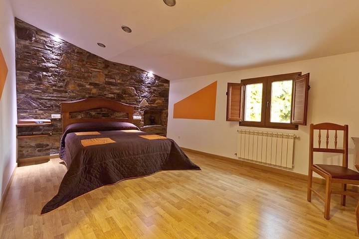 Casa rural con piscina para 3 personas, con Terraza y Jardín además de Piscina y Vistas en Provincia de Lugo - 4