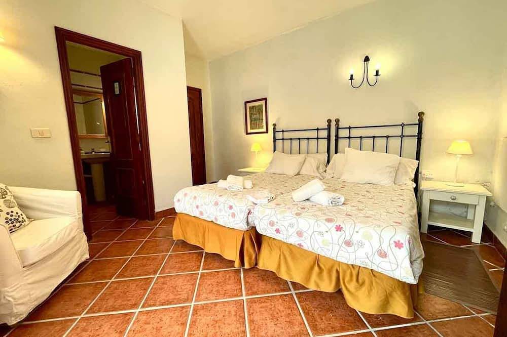 Appartement entier, Casa El Patio - 1br Apartment with shared patio and mountain views in Las Poyatas, Hermigua
