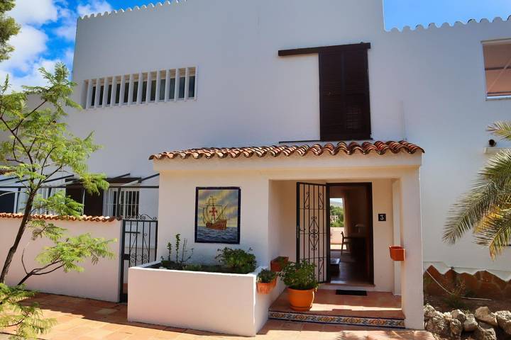 Gîte pour 6 personnes, avec piscine et vue sur l’océan dans Altea La Vieja - 2