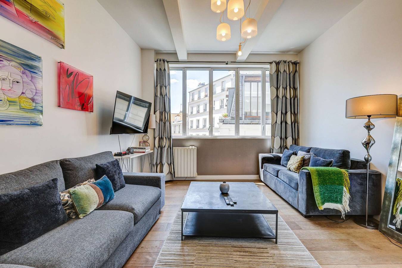 Appartamento intero, Montmartre Stylish and bright 3Bd with terrace in Parigi, Ile-de-France