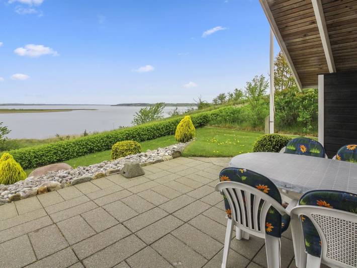 Ferieudlejning for 6 personer, med Jacuzzi og Terrasse i Hjarbæk