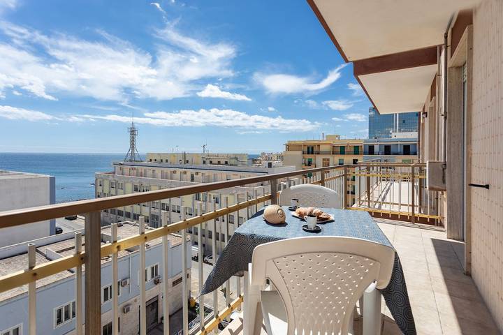 Gîte pour 5 personnes, avec balcon à Gallipoli - 2