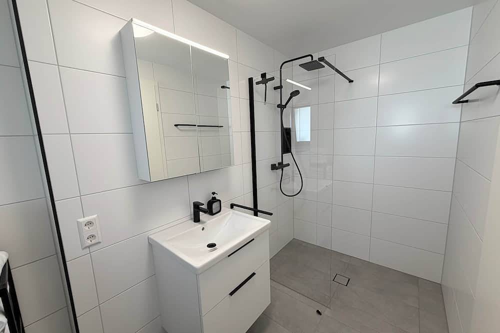 Ganze Wohnung, Bileanca Wohnung 1, Neubau-Ferienwohnung in Europa-Park, Rheinhausen