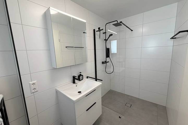 Ganze Wohnung, Bileanca Wohnung 1, Neubau-Ferienwohnung in Europa-Park, Rheinhausen