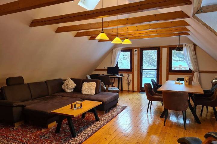Ferienwohnung für 5 Personen, mit Garten und Balkon sowie Sauna - 1