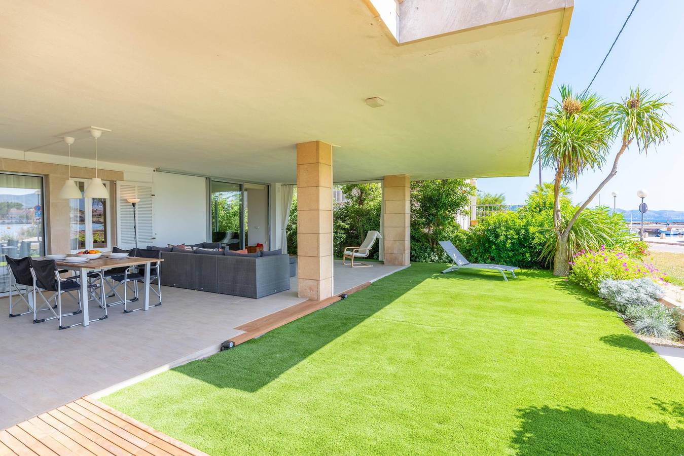 Ganze Ferienwohnung, Tarida - Apartment mit Meerblick in Es Barcarès - Alcudia. in Es Barcarès, Alcúdia