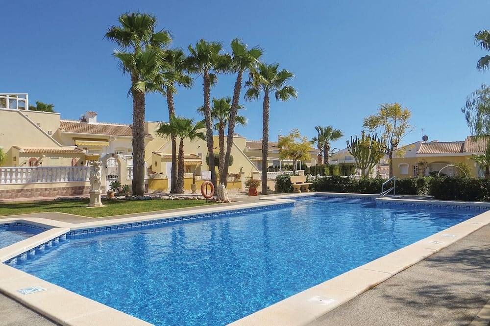 Schönes Haus in Quesada-Rojales mit Seeblick in Rojales, Costa Blanca