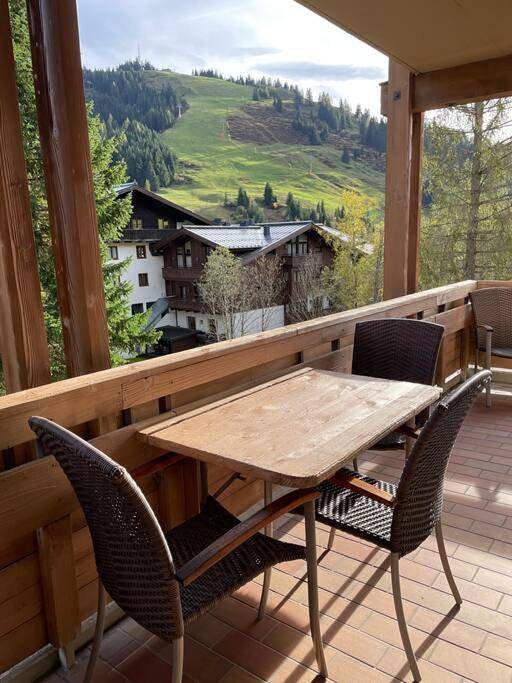 Ferienwohnung für 6 Personen, mit Balkon und Terrasse sowie Ausblick in Hinterthal - 3