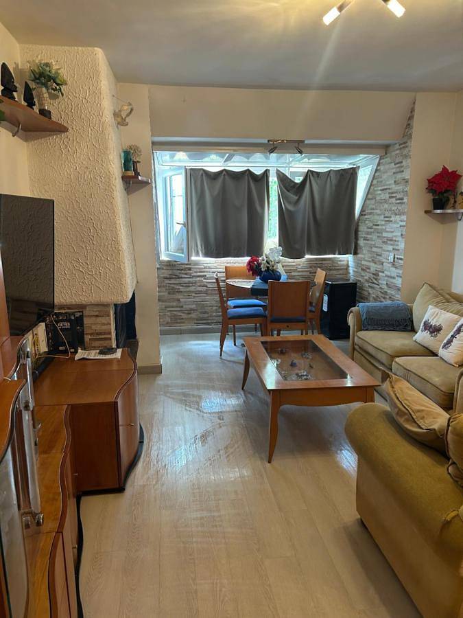 Gîte pour 4 personnes, avec Jardin ainsi que Piscine et Vue à Guadarrama