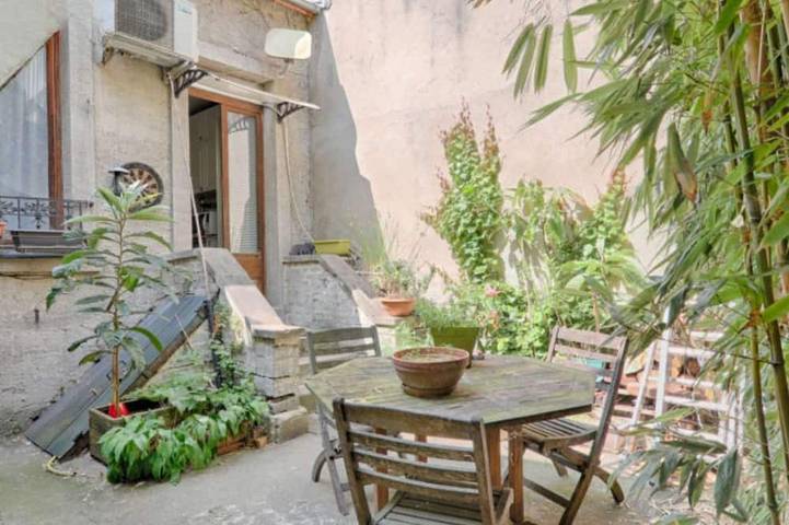 Discover Les Bamboos de Malakoff, a whole house on the outskirts of Paris in Malakoff, Hauts-de-Seine